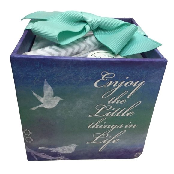 "Enjoy the Little Things in Life "  Lady Jane Memo Cube with Pen and Bright Gift - Picture 2 of 7
